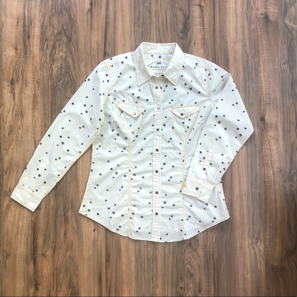 Medium Women’s Barn Fly Trading Button Up